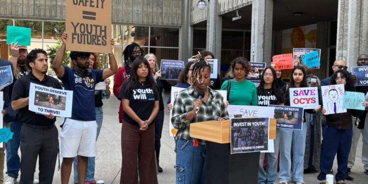 Urgen proteger programas juveniles y frenar recortes que impactan futuro de San Diego