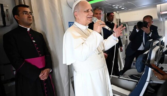 Papa León XIV asegura que no le interesa debatir con Trump y enfoca su gira africana en la paz