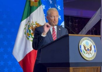 Embajador de EUA en México lanzó advertencia anticorrupción desde Sinaloa