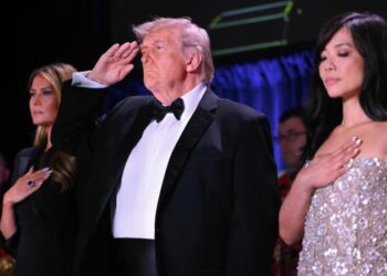 Servicio Secreto evacúa a Trump durante cena de corresponsales en Washington