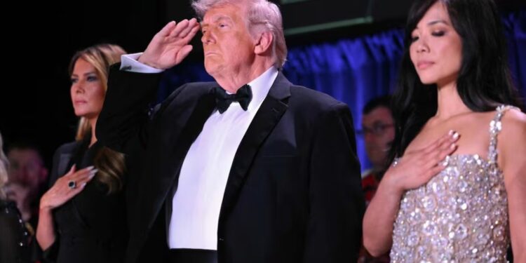 Servicio Secreto evacúa a Trump durante cena de corresponsales en Washington