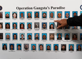 Autoridades federales arrestan a dos docenas de presuntos miembros de la Mexican Mafia en California