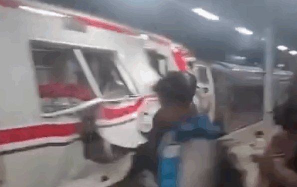 choque-trenes-yakarta-indonesia-muertos
