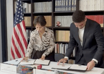 consulado-mexico-san-diego-womens-resource-center-firman-acuerdo-apoyar-mujeres-mexicanas-vulnerables