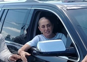 Sheinbaum calla en Mérida sobre exfuncionarios de Sinaloa