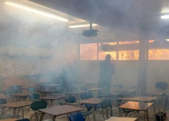 Seis alumnos detonaron un artefacto casero en secundaria de Mexicali
