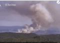 Cierre de carreteras y evacuaciones por rápido avance de incendio en la I-8 y la Ruta 94