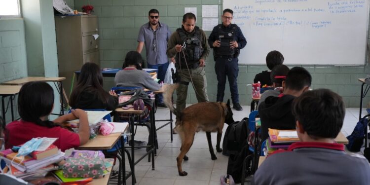 Refuerzan seguridad en escuelas de Tijuana