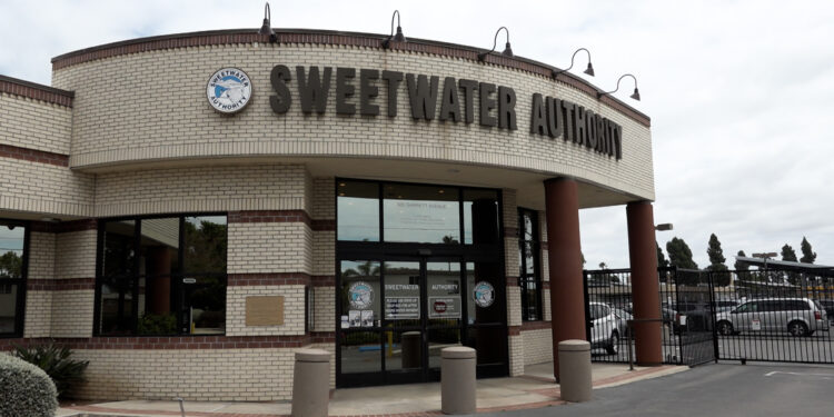 invitan-comunidad-opinar-presupuesto-autoridad-agua-sweetwater