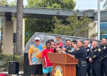 Encienden la “Llama de la Esperanza” durante carrera policial en apoyo a Olimpiadas Especiales