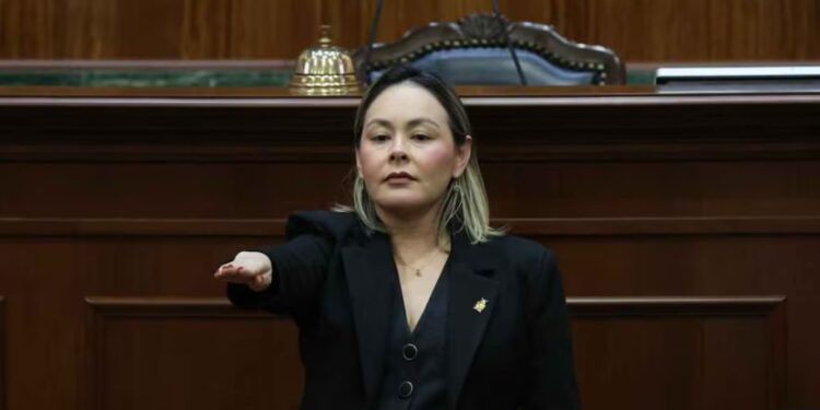 Congreso de Sinaloa designa a Yeraldine Bonilla como gobernadora interina