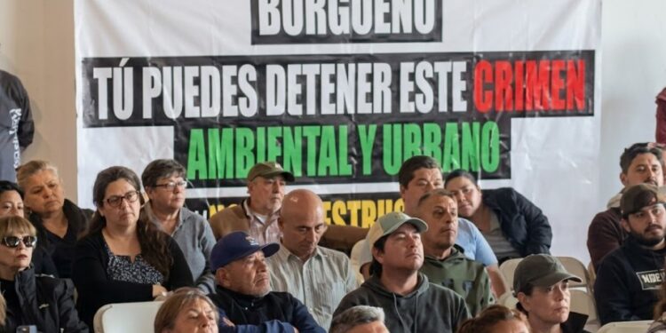 Vecinos exigen frenar obra en Playas de Tijuana