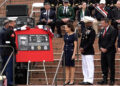Rinden homenaje en el Día de los Caídos a marine irlandés por su heroísmo en la Guerra de Vietnam