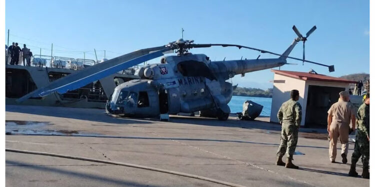 Helicóptero de la Marina realiza aterrizaje de emergencia en Mazatlán