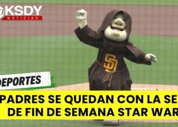 Los Padres en un fin de semana de Star Wars en Petco Park