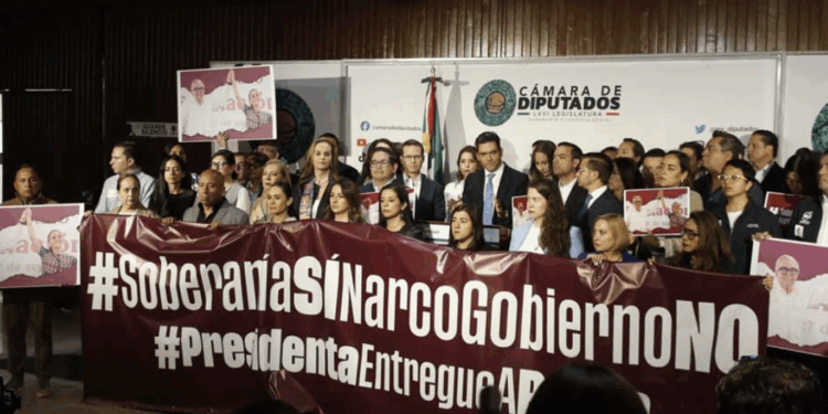 PAN presenta solicitud de juicio político contra Rubén Rocha Moya