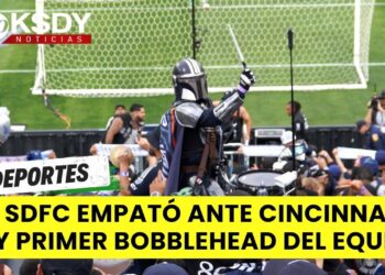 SDFC entrega el primer bobblehead en la historia del club.