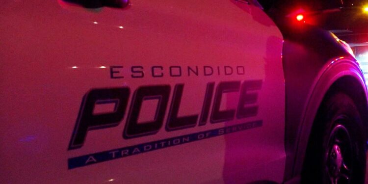 Sospechoso de apuñalamiento es hallado sin vida en canal de Escondido