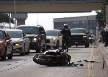 Fallece motociclista tras al salir de la garita El Chaparral