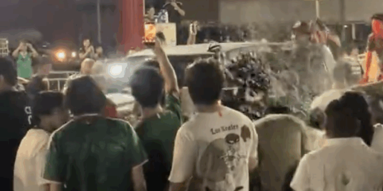 Celebración por triunfo de México termina con tres lesionados