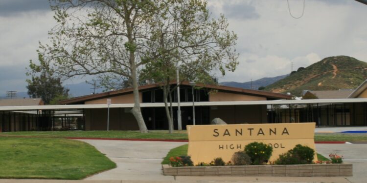 Avanza proceso judicial que podría dejar en libertad al autor del tiroteo en Santana High School