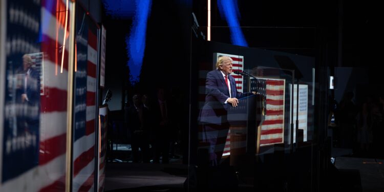 Trump criticó el comunismo en el día de la Independencia