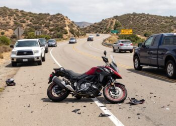 Accidente vehicular cobra la vida de un joven motociclista de Chula Vista en la SR-94