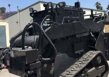 Aprueban robot ‘TAC-CAT’ de $400 mil para operaciones de alto riesgo