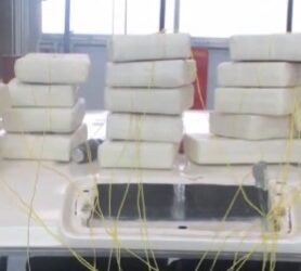 Viajero “de confianza” en San Ysidro detenido con 56 libras de cocaína