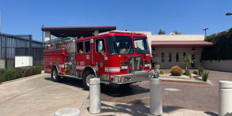 Bomberos de Tijuana realizan simulacro en Consulado de EUA