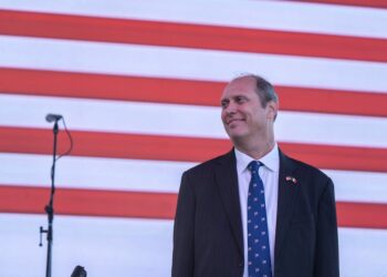 Christopher Teal concluye su gestión en Tijuana