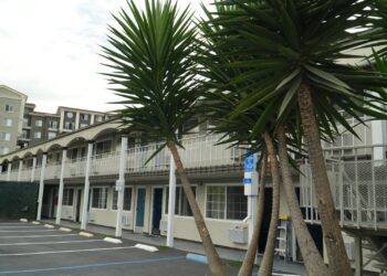 Hotel renovado dará hogar a jóvenes sin vivienda en San Diego