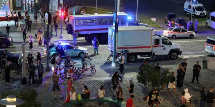 Atentado con bomba en restaurante de Moscú deja al menos tres muertos y 21 heridos