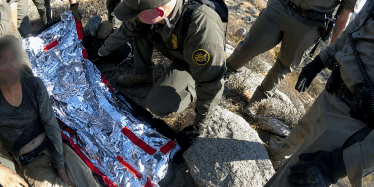 Rescatan a persona con golpe de calor en la sierra de Jacumba