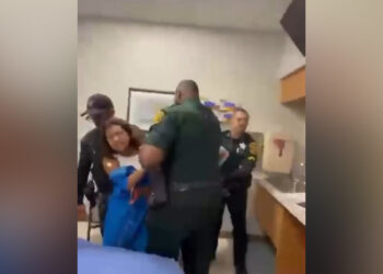 Madre e hija ecuatorianas son detenidas por ICE tras ser atendidas en hospital de Florida luego de accidente