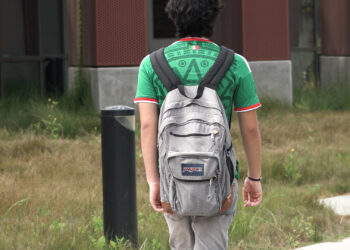 miles-regresan-clases-southwestern-college-sorpresas-65o-aniversario