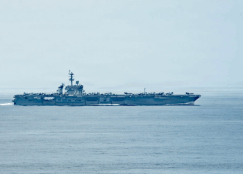 USS George Washington relevará al Abraham Lincoln en Medio Oriente