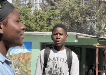 Abren la frontera a la educación para la comunidad haitiana