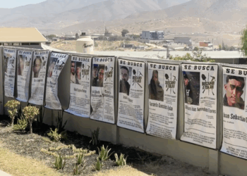 Familias exigen justicia en “La Gallera” durante el Día del Desaparecido