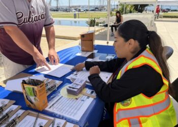 Condado de San Diego ofrecerá servicios exprés de apostilla y registro de parejas