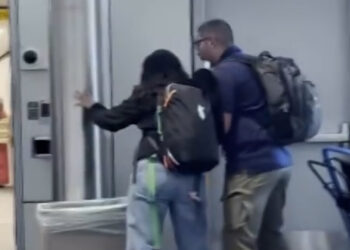 Crece alerta por arrestos de ICE en aeropuertos tras romper récord histórico de detenciones migratorias