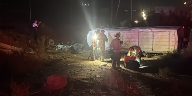 Cinco personas mueren en accidente en el bulevar 2000 de Tijuana