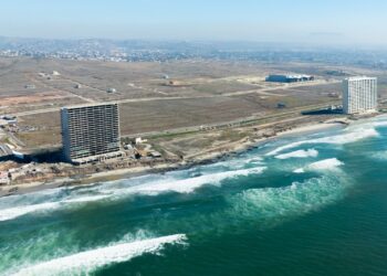 Foro Binacional busca atraer inversión hotelera a Baja California