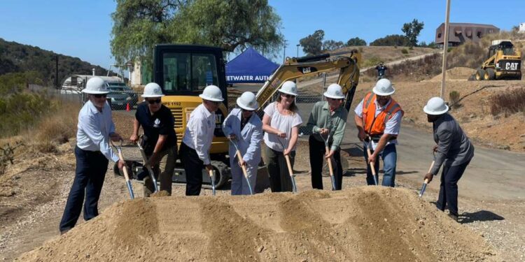 La Autoridad de Sweetwater da el banderazo inicial de nuevo proyecto hídrico