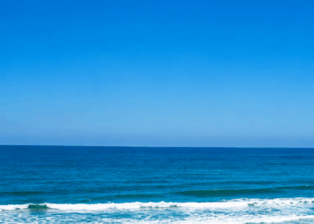 Tamarack Beach pierde arena y deja rocas expuestas