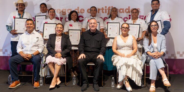 Baja California reconoce a cocineras y cocineros tradicionales por preservar su patrimonio gastronómico