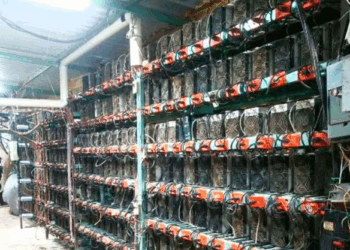 Localizan granja clandestina de criptomonedas vinculada al crimen organizado en Puebla