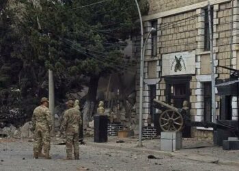 Explosión en cuartel militar de Bolivia dejó muertos, heridos y daños en viviendas