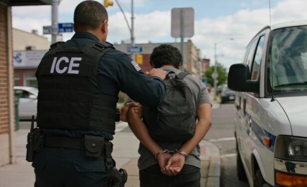 ICE arrestó a 500 inmigrantes indocumentados en operativo en Florida