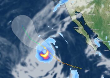 Huracán Marie amenaza con lluvias y fuerte oleaje durante Labor Day en San Diego